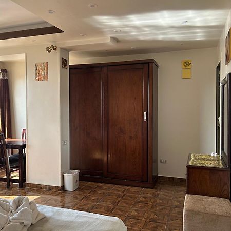 Isis Guest House Nazlet el-Sîsi Buitenkant foto