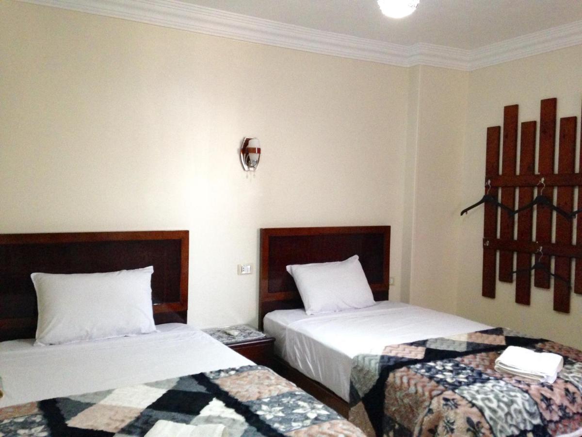 Isis Guest House Nazlet el-Sîsi Buitenkant foto