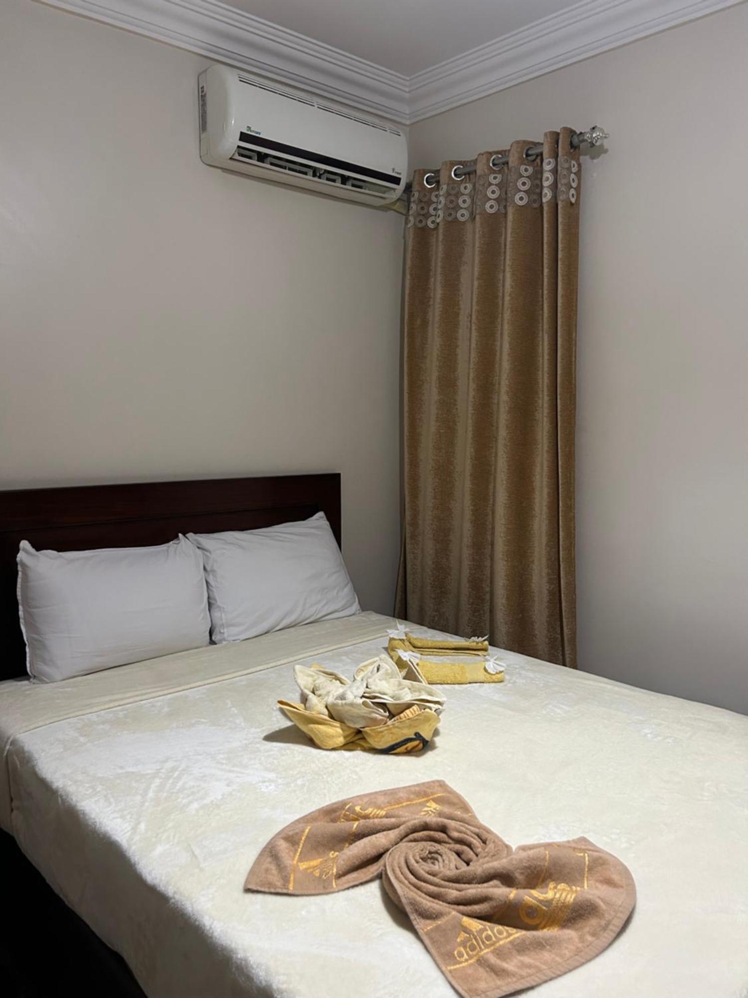 Isis Guest House Nazlet el-Sîsi Buitenkant foto